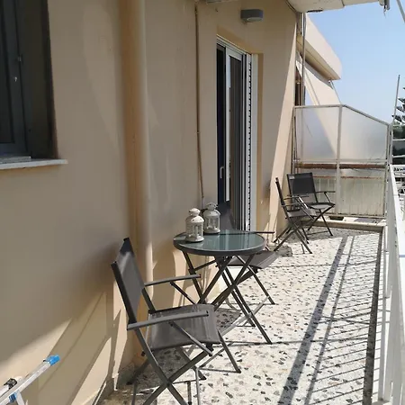 شقة Apartment, Near The