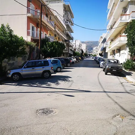 شقة Apartment, Near The