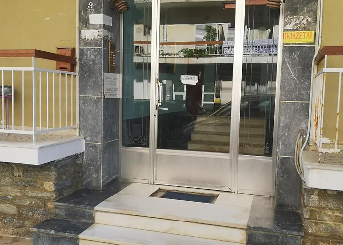 Apartment, Near The *